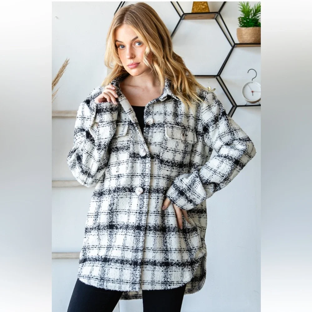 59 Plaid Tweed Flap Pocket Shacket/Jacket - Picture 6 of 7